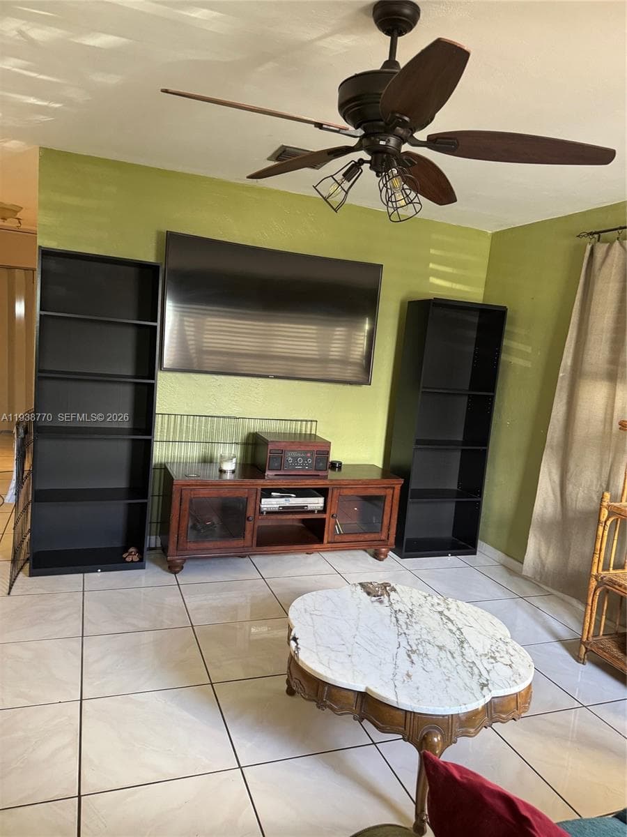 17 E 50th Pl, Hialeah FL 33013 — 6