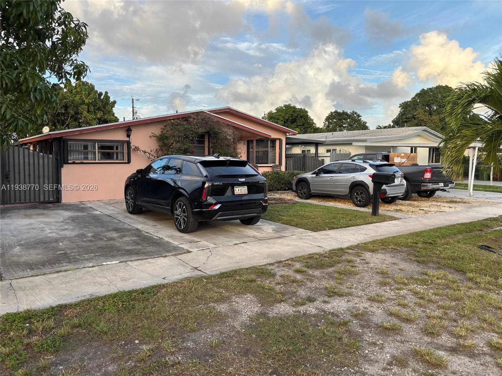 17 E 50th Pl, Hialeah FL 33013 — 4