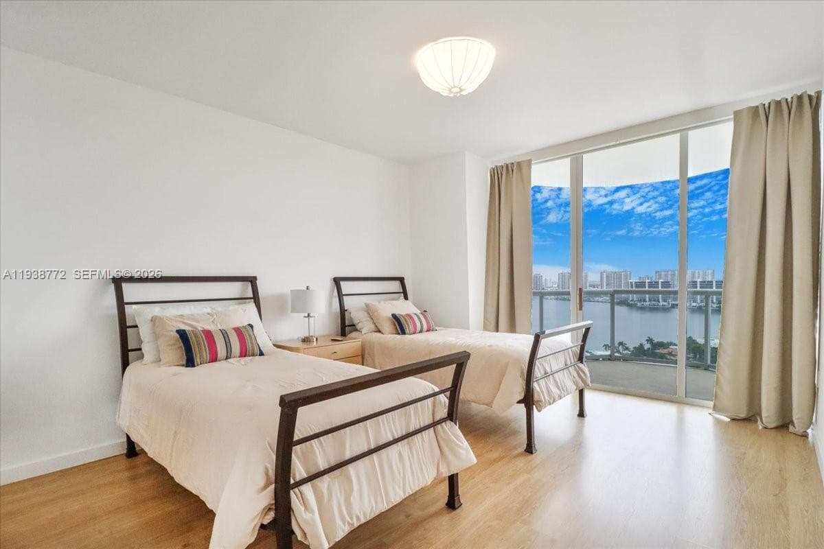 18671 Collins Ave # 2404, Sunny Isles Beach FL 33160 — 26