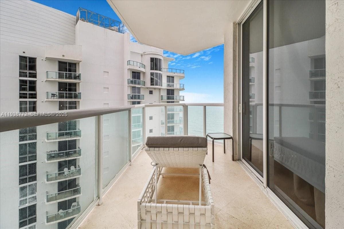 18671 Collins Ave # 2404, Sunny Isles Beach FL 33160 — 24