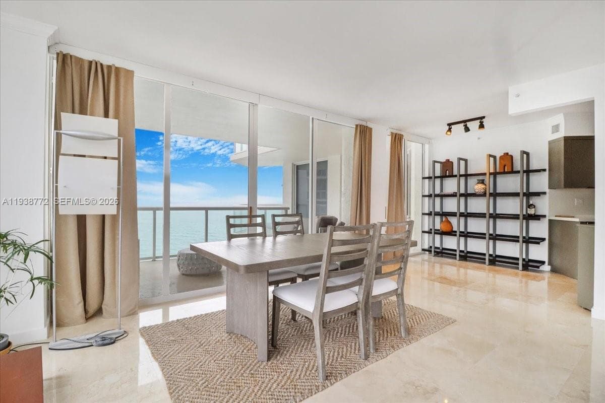 18671 Collins Ave # 2404, Sunny Isles Beach FL 33160 — 11