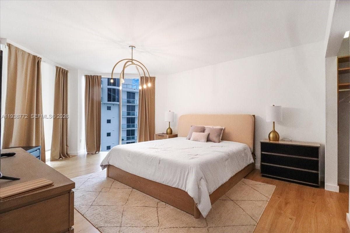 18671 Collins Ave # 2404, Sunny Isles Beach FL 33160 — 44
