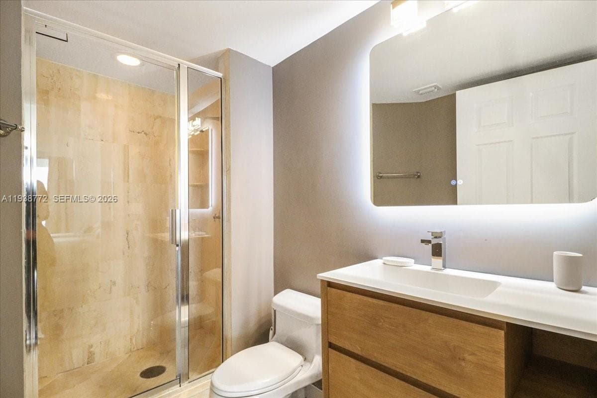 18671 Collins Ave # 2404, Sunny Isles Beach FL 33160 — 35