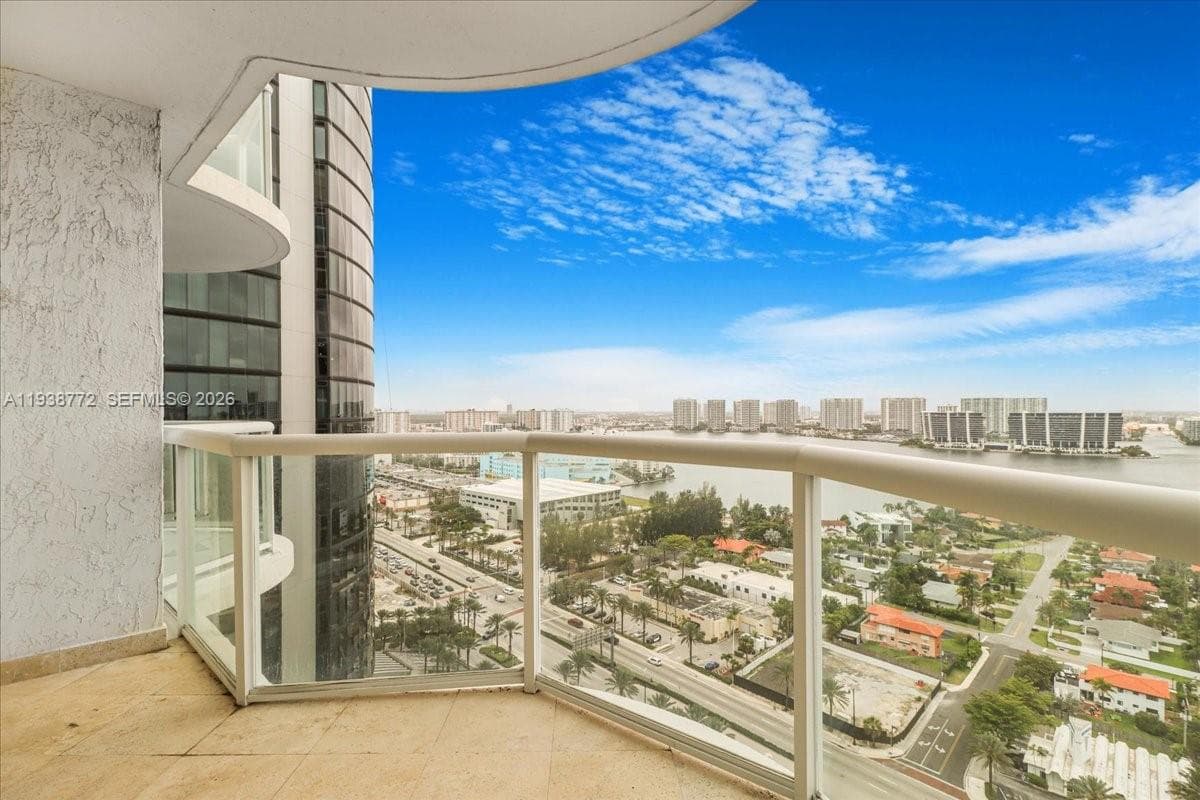 18671 Collins Ave # 2404, Sunny Isles Beach FL 33160 — 29