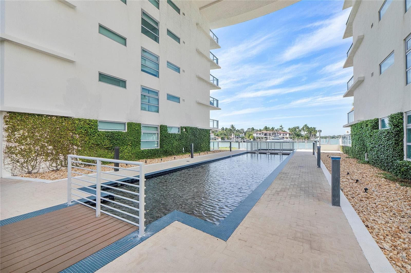 6620 Indian Creek Drive # 315, Miami Beach FL 33141 — 46