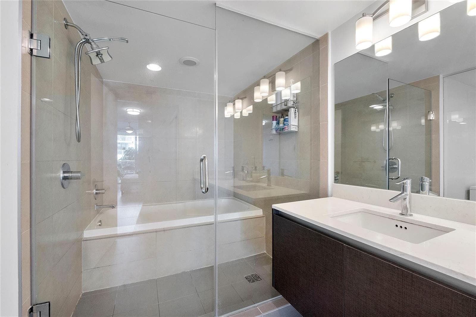 6620 Indian Creek Drive # 315, Miami Beach FL 33141 — 20
