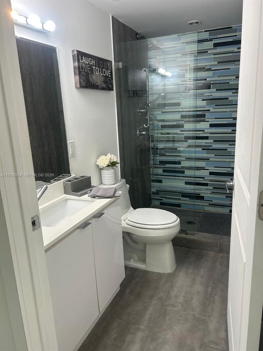 801 15th St # 202, Miami Beach FL 33139 — 7