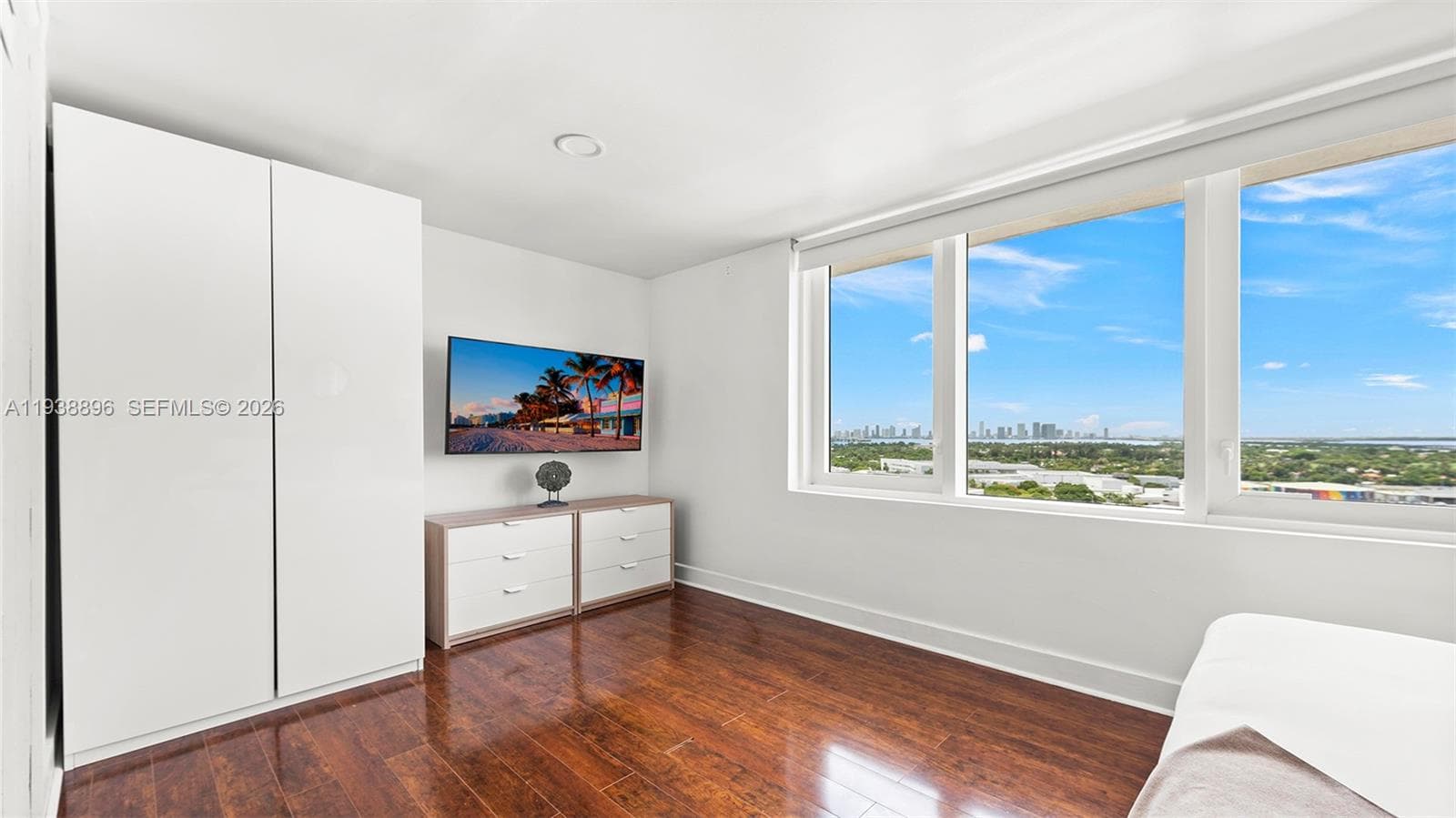 2301 Collins Ave # 1632, Miami Beach FL 33139 — 7