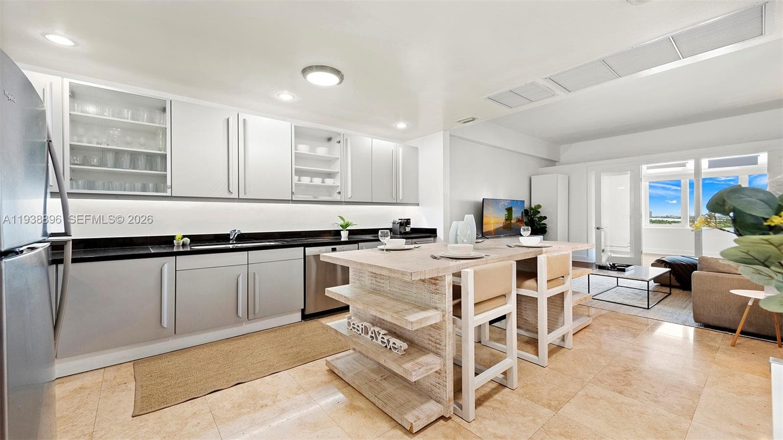 2301 Collins Ave # 1632, Miami Beach FL 33139 — 18