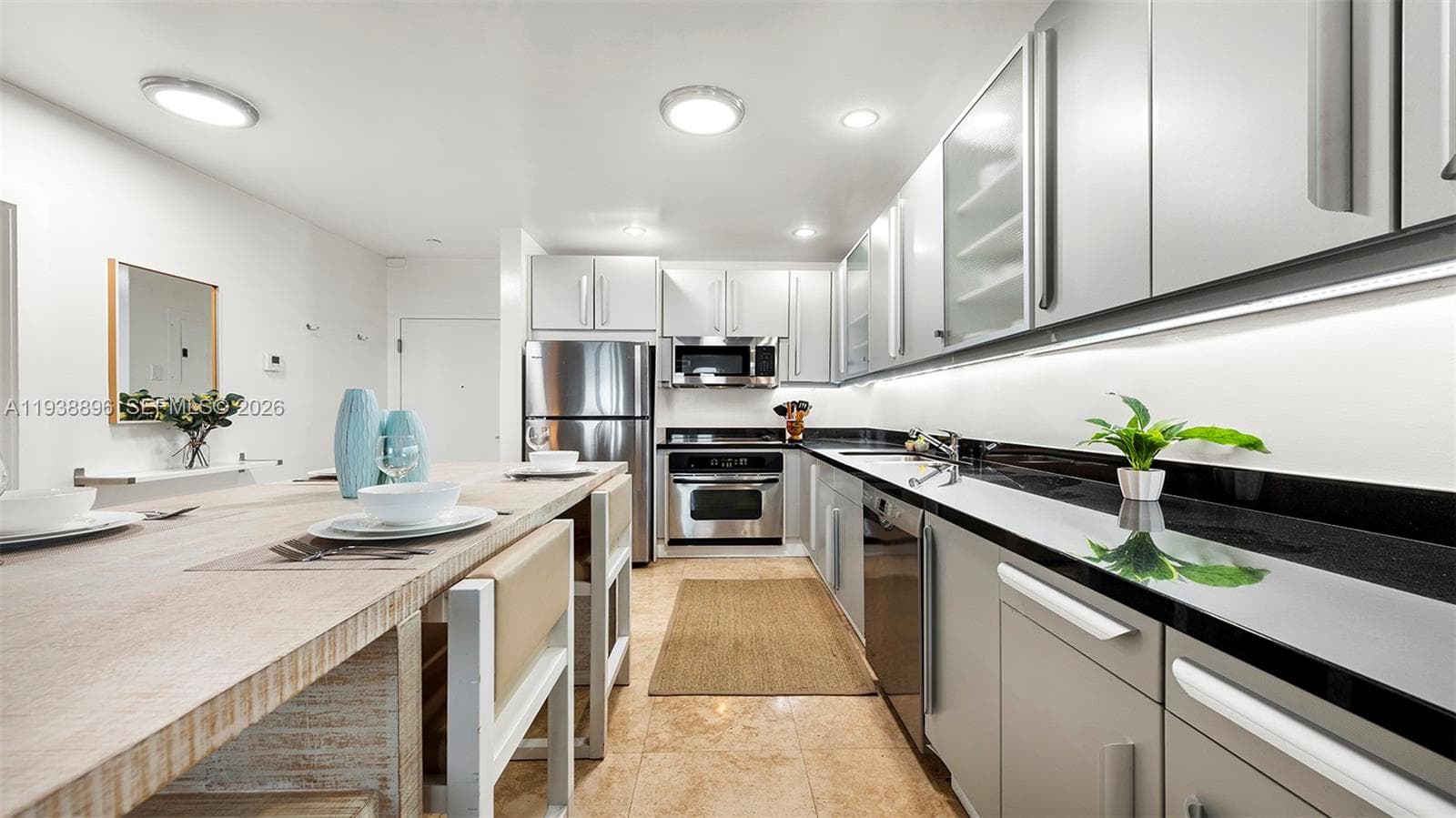 2301 Collins Ave # 1632, Miami Beach FL 33139 — 4