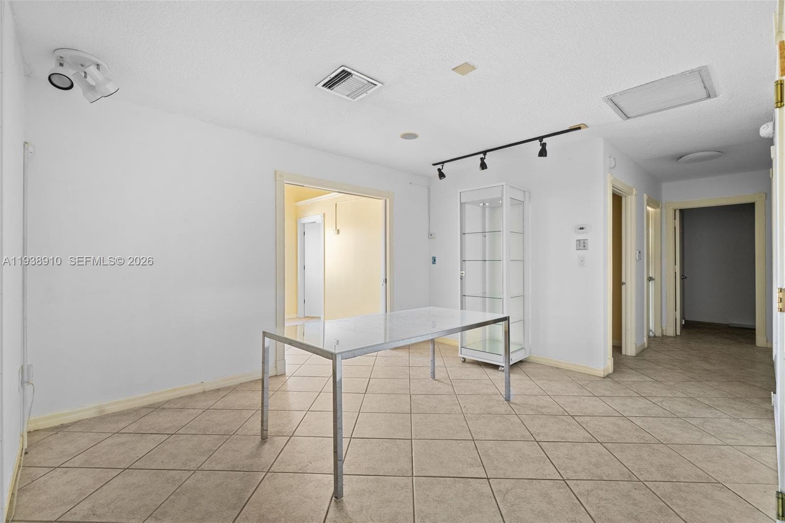 Coral Gables, FL — 7