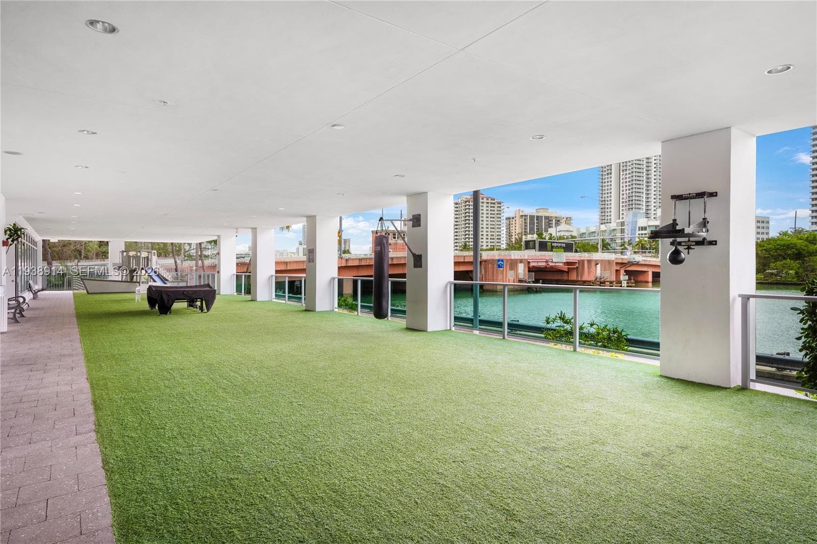 6103 Aqua Ave # 701, Miami Beach FL 33141 — 36