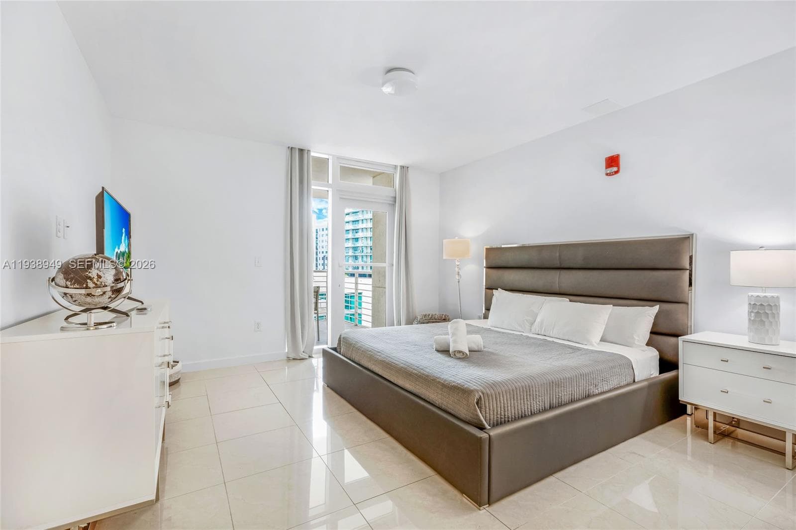 3250 NE 1st Ave # 603, Miami FL 33137 — 5