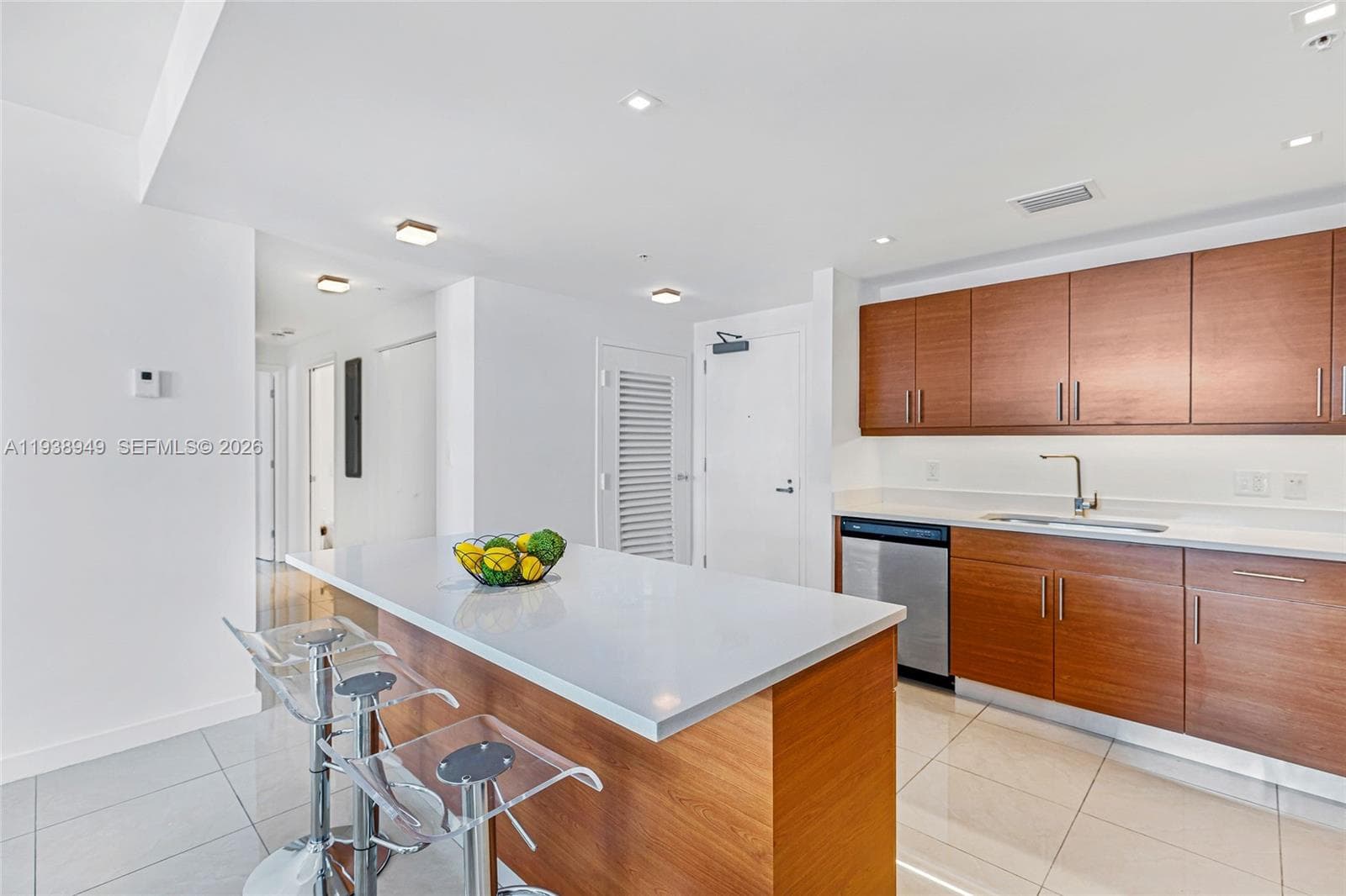 3250 NE 1st Ave # 603, Miami FL 33137 — 8
