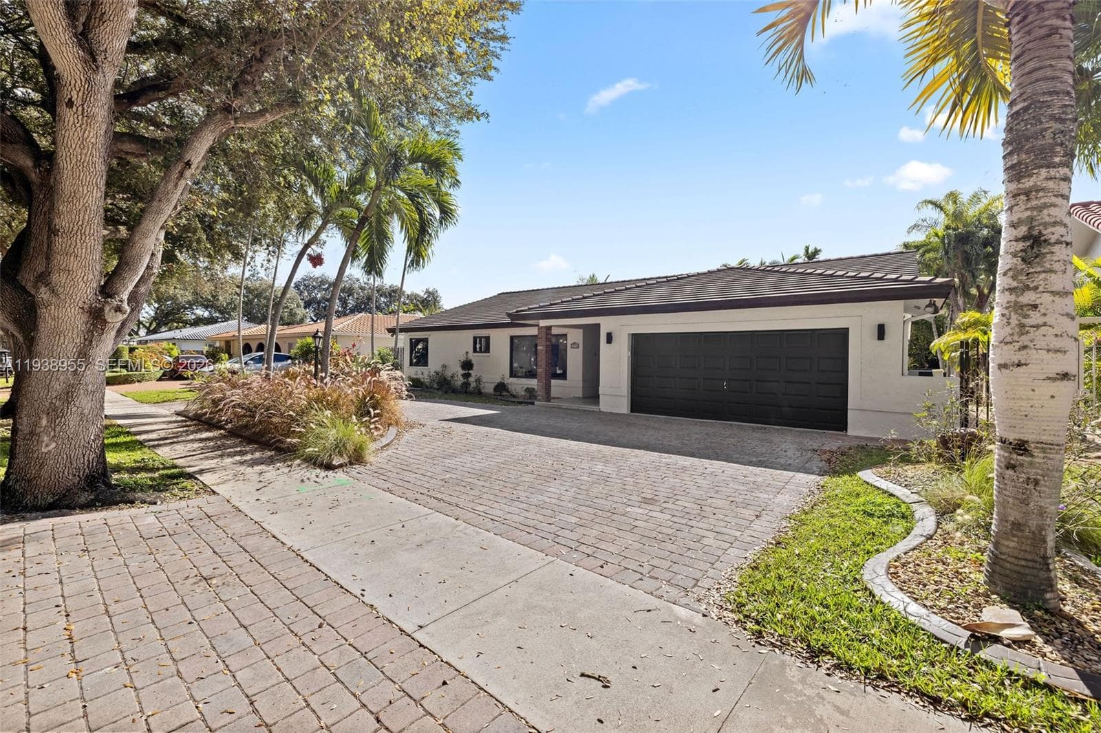 7910 NW 169th Ter, Miami Lakes FL 33016 — 4