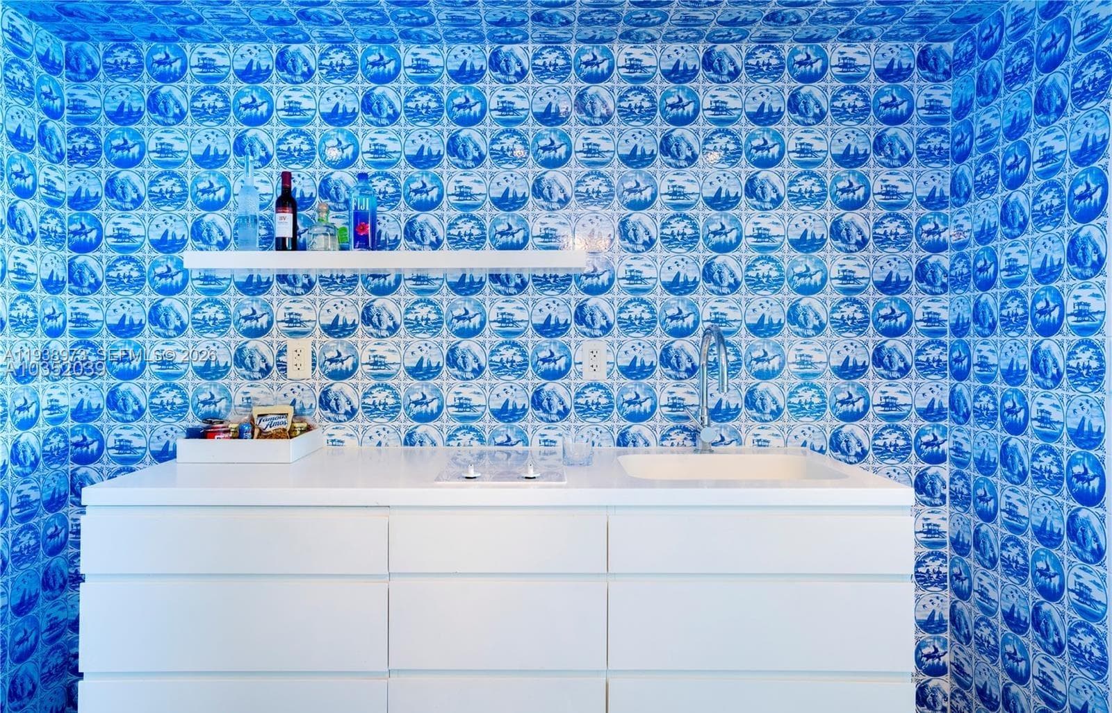 1100 West Ave # 517, Miami Beach FL 33139 — 23