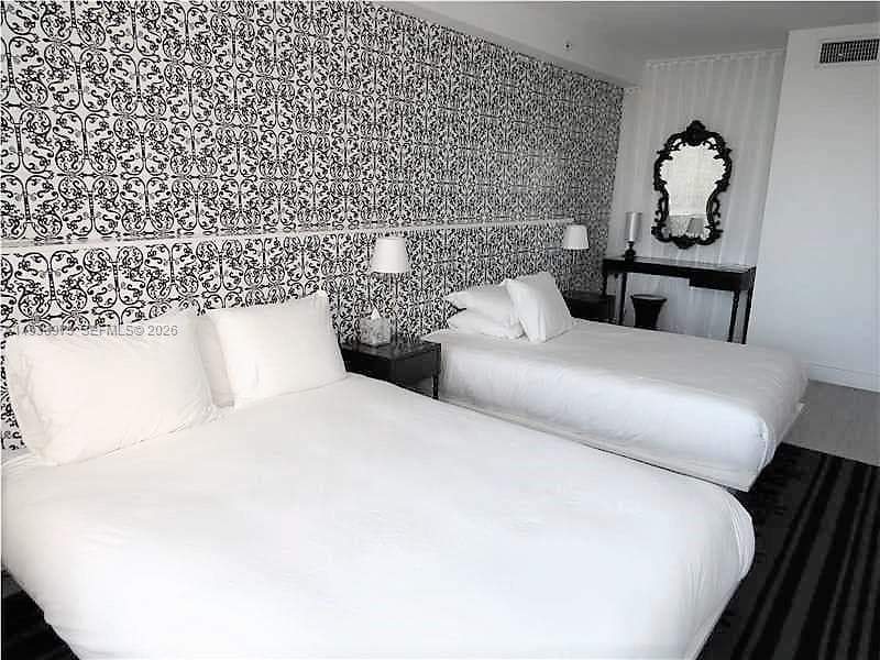 1100 West Ave # 517, Miami Beach FL 33139 — 3
