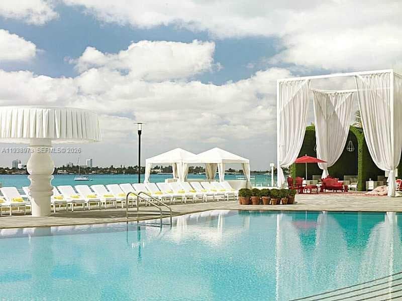 1100 West Ave # 517, Miami Beach FL 33139 — 45
