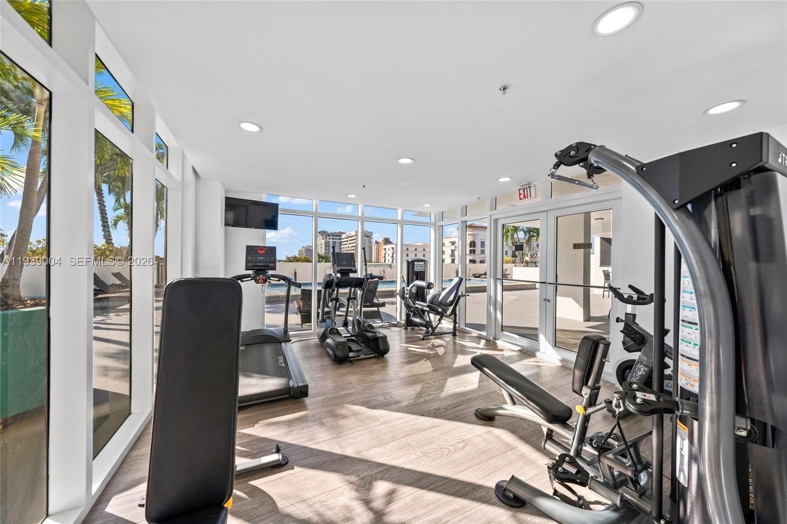 357 Almeria Ave # 1106, Coral Gables FL 33134 — 34