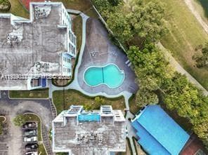 9440 Fontainebleau Blvd # 203, Miami FL 33172 — 2