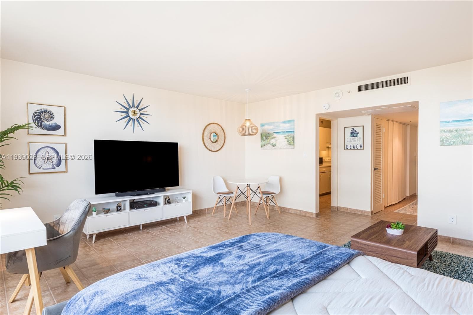 100 Lincoln Rd # 431, Miami Beach FL 33139 — 7