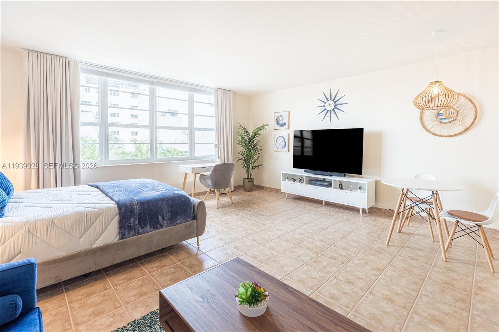 100 Lincoln Rd # 431, Miami Beach FL 33139 — 8