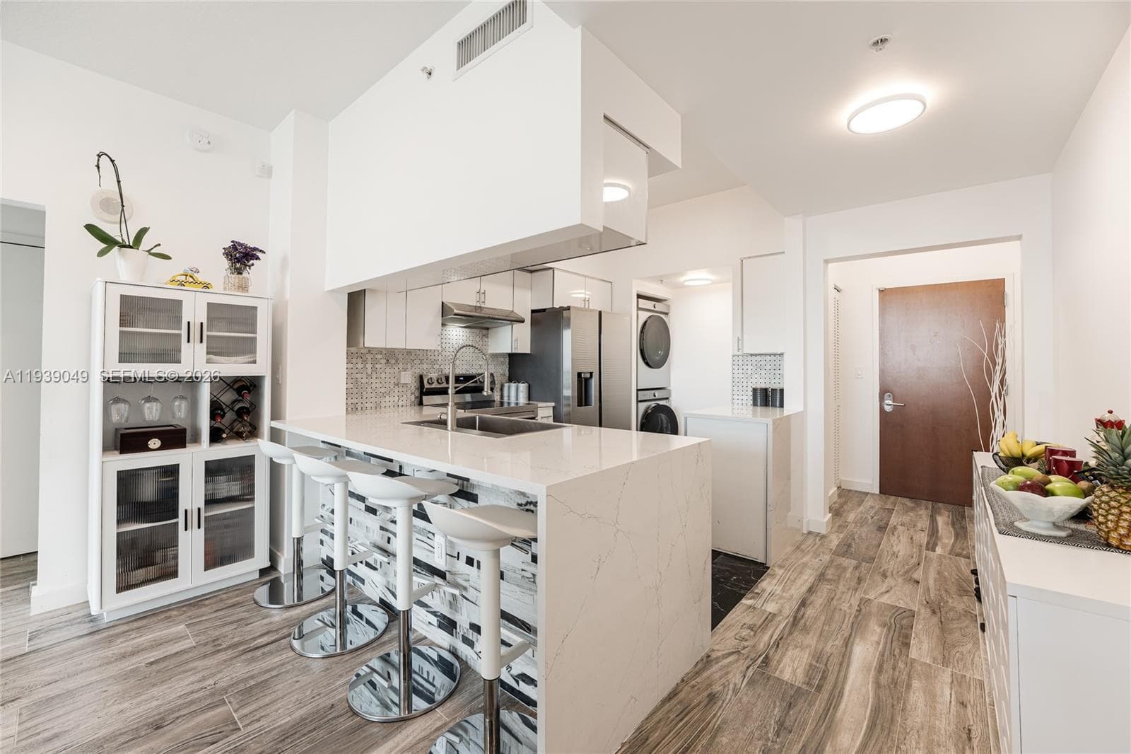 31 SE 5th St # 3918, Miami FL 33131 — 5