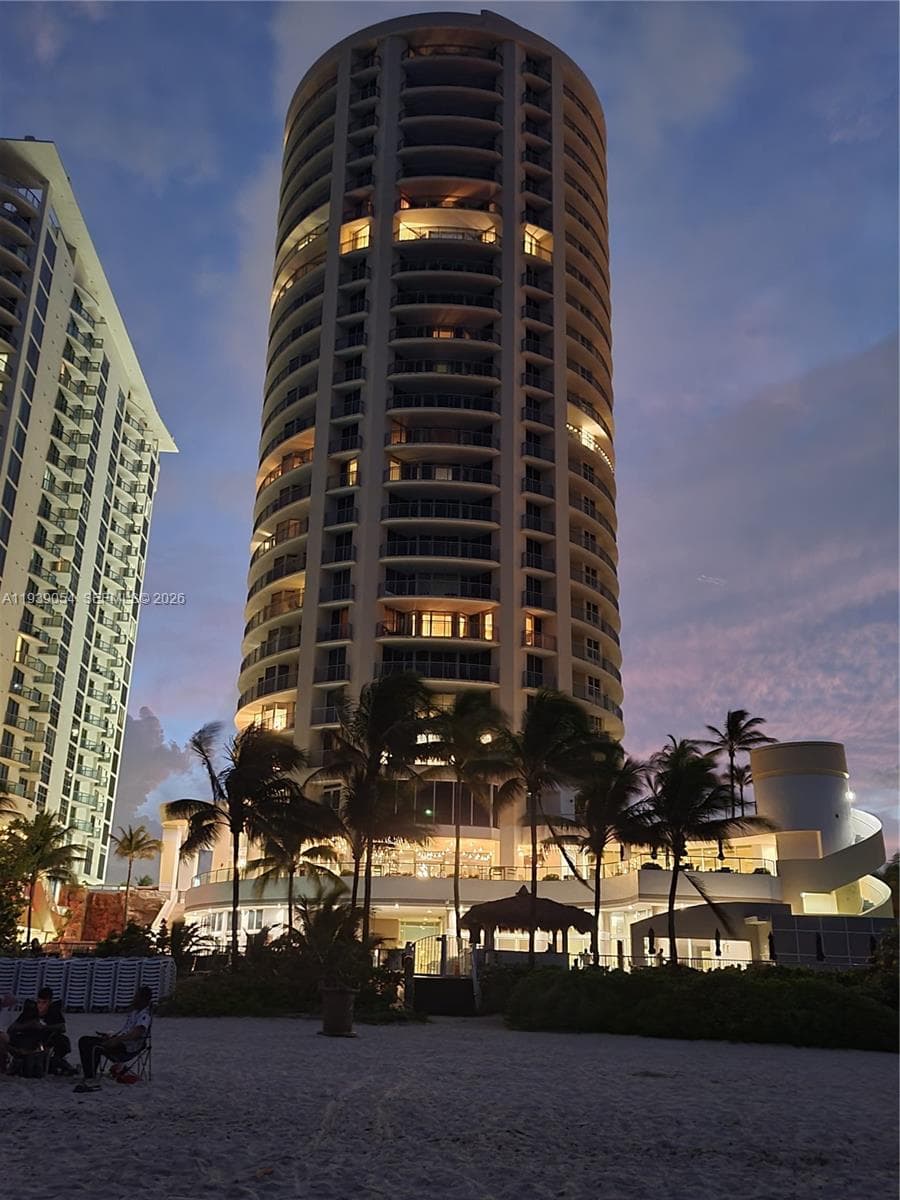 17375 Collins Ave # 906, Sunny Isles Beach FL 33160 — 16