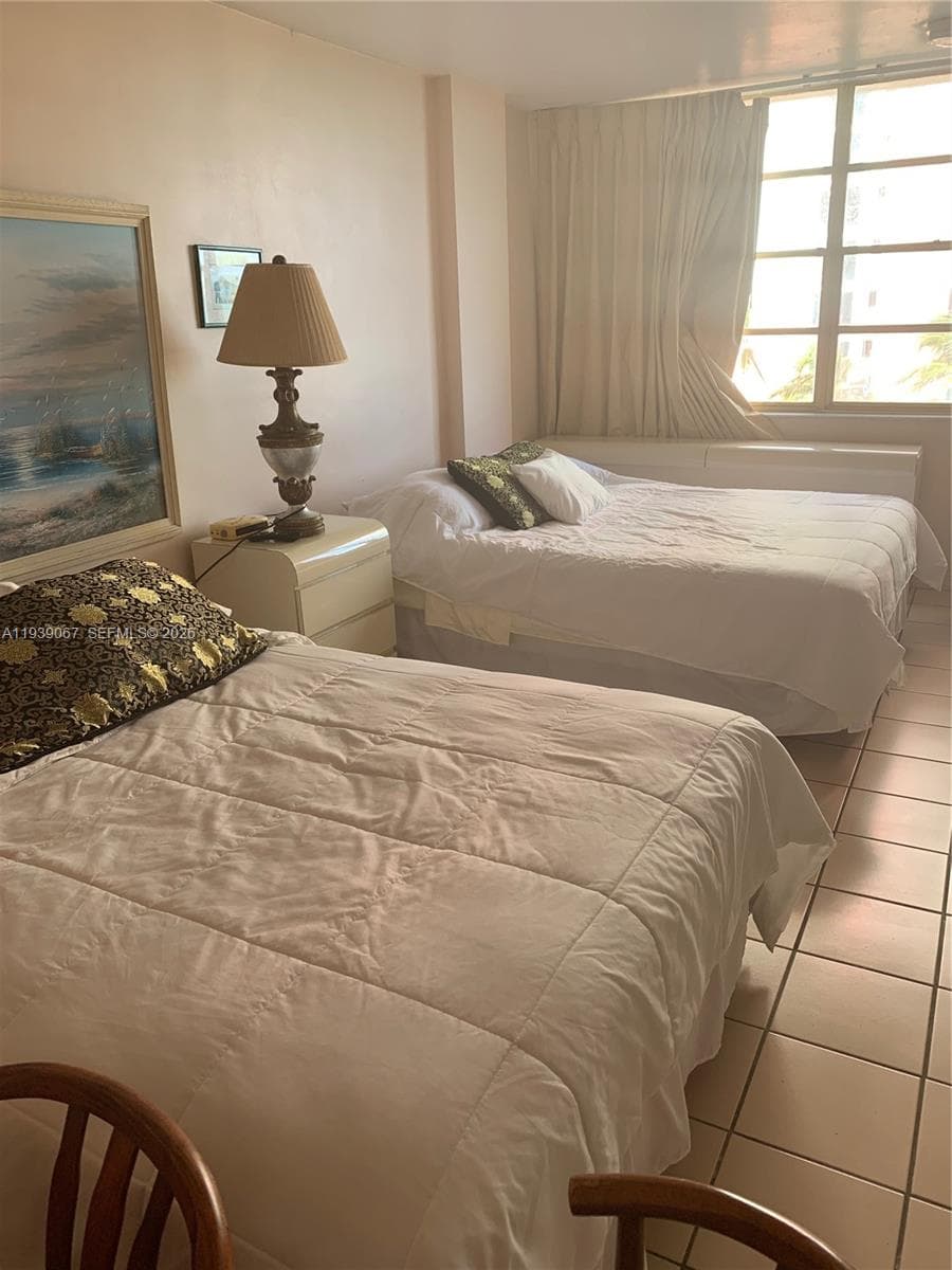 19201 Collins Ave # 323, Sunny Isles Beach FL 33160 — 2