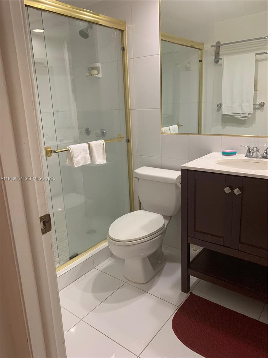 19201 Collins Ave # 323, Sunny Isles Beach FL 33160 — 7