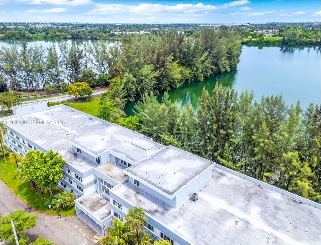 14820 Naranja Lakes Blvd BLDG 5, Homestead FL 33032 — 34