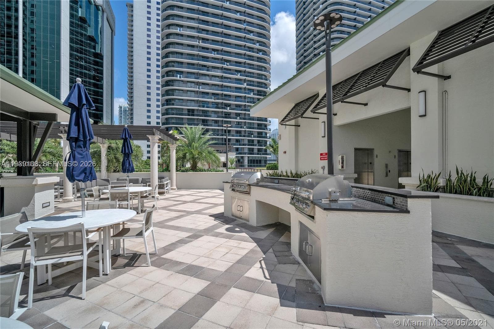 999 SW 1st Ave # 2703, Miami FL 33130 — 20