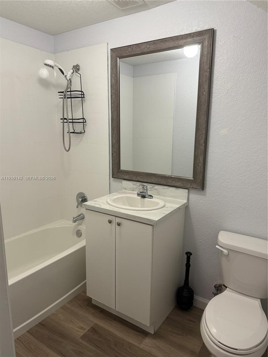 582 SW 2nd Pl, Florida City FL 33034 — 9