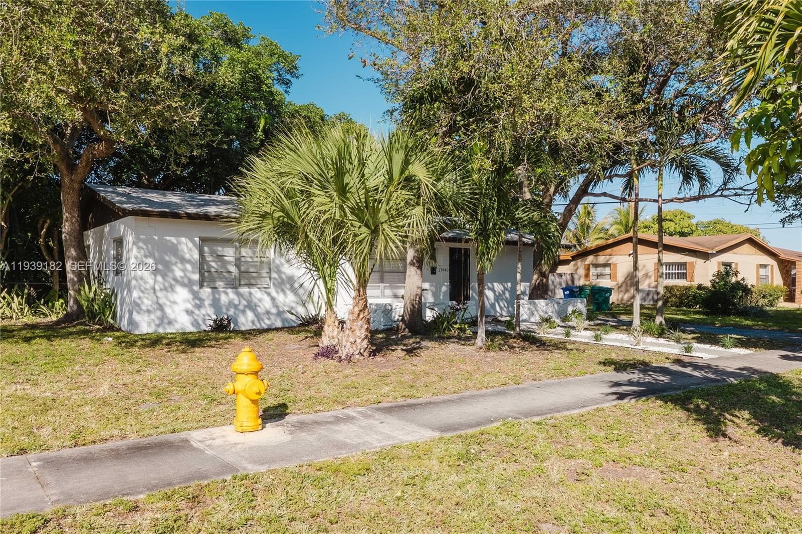 21440 N Miami Ave, Miami Gardens FL 33169 — 27