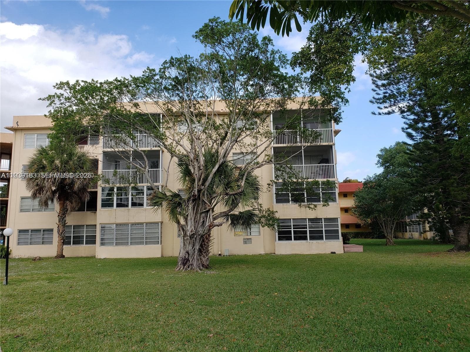 1450 NE 191st St # 201, Miami FL 33179 — 12