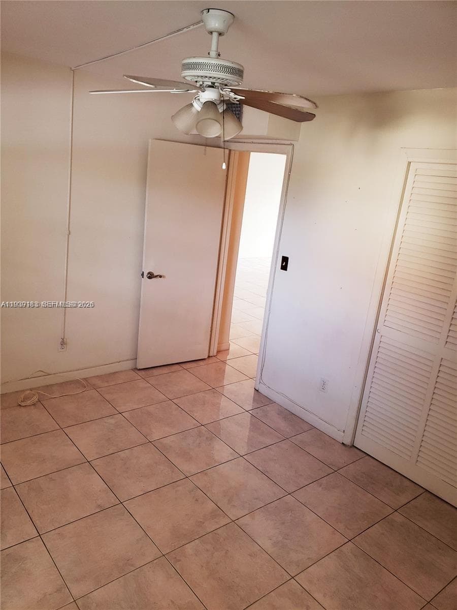1450 NE 191st St # 201, Miami FL 33179 — 4