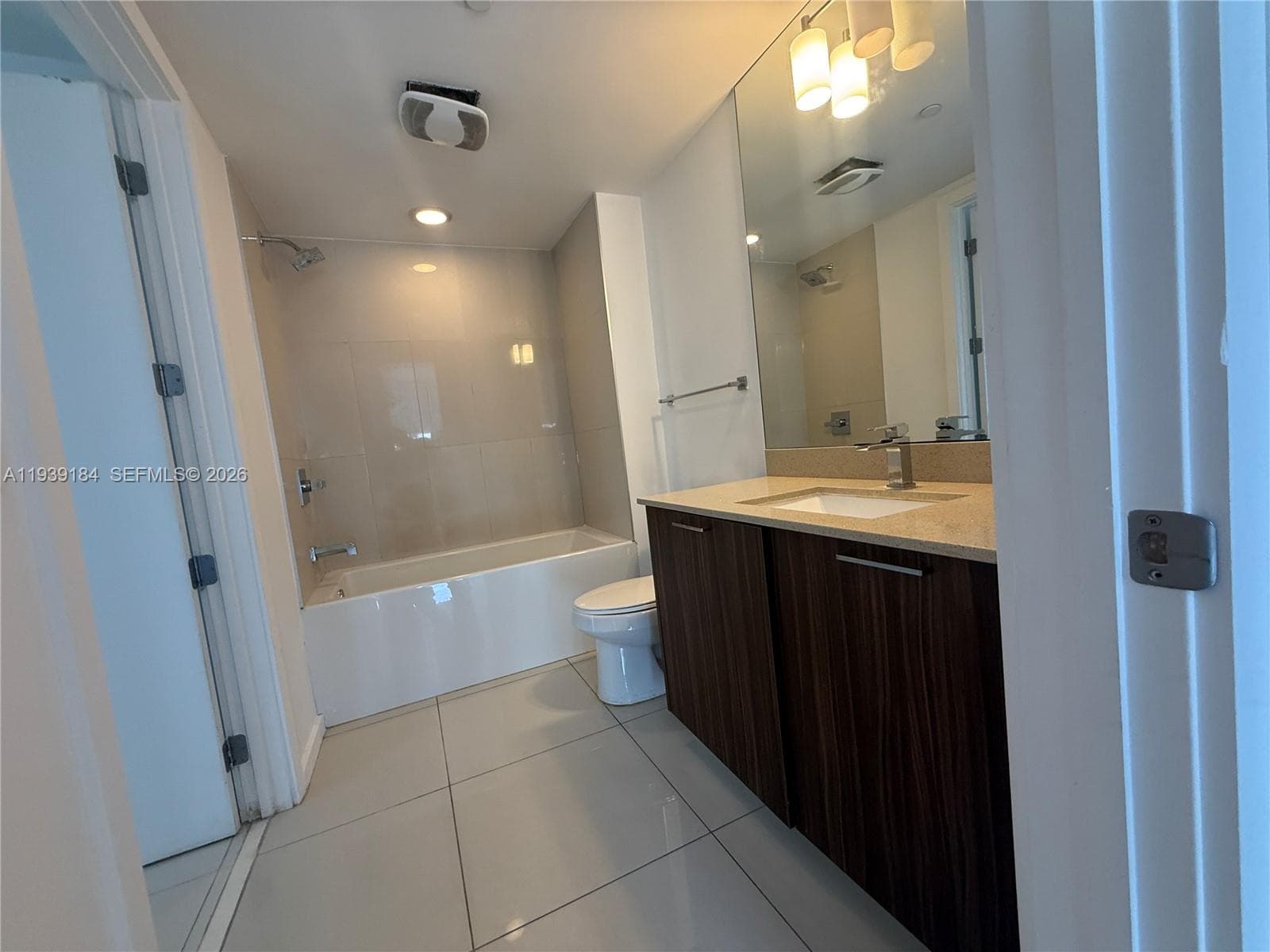 5252 NW 85th Ave # 1109, Doral FL 33166 — 13