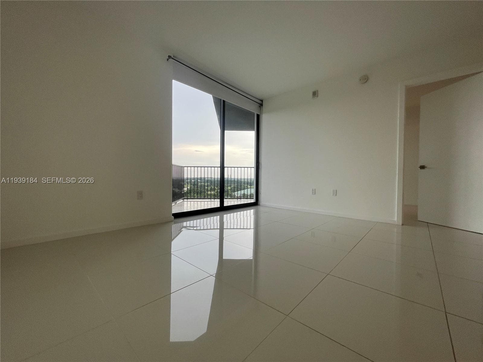 5252 NW 85th Ave # 1109, Doral FL 33166 — 33