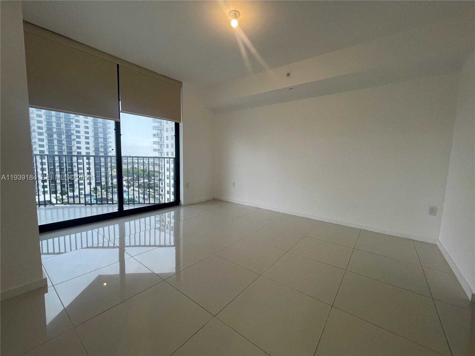 5252 NW 85th Ave # 1109, Doral FL 33166 — 11