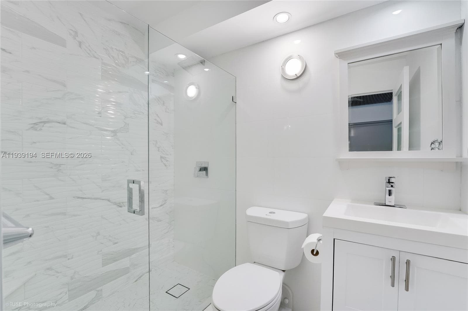 6039 Collins Ave # 1222, Miami Beach FL 33140 — 14
