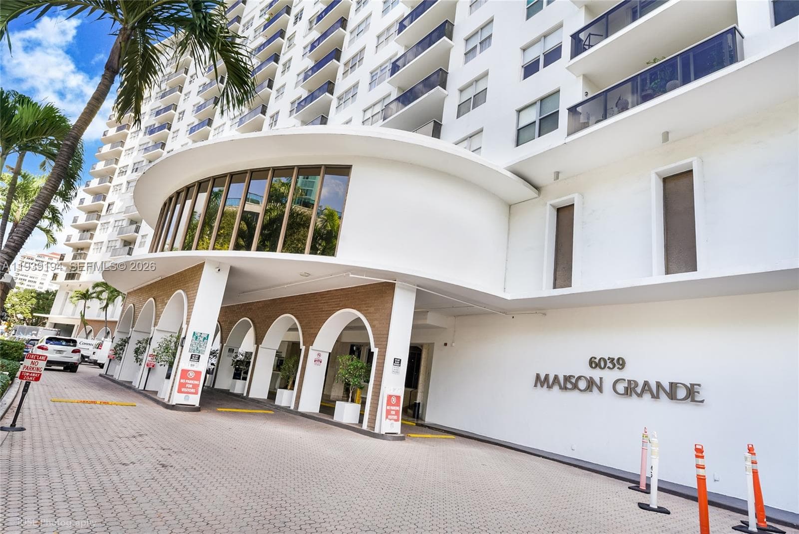 6039 Collins Ave # 1222, Miami Beach FL 33140 — 15