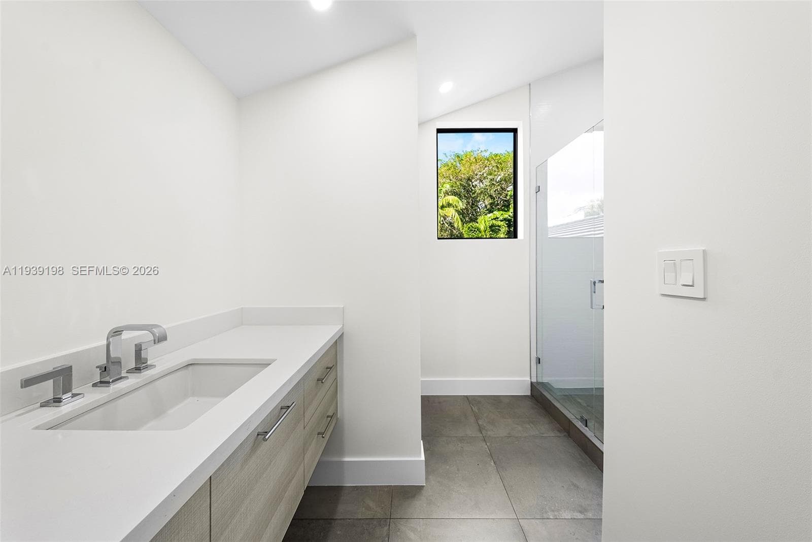 7540 Los Pinos Blvd, Coral Gables FL 33143 — 47