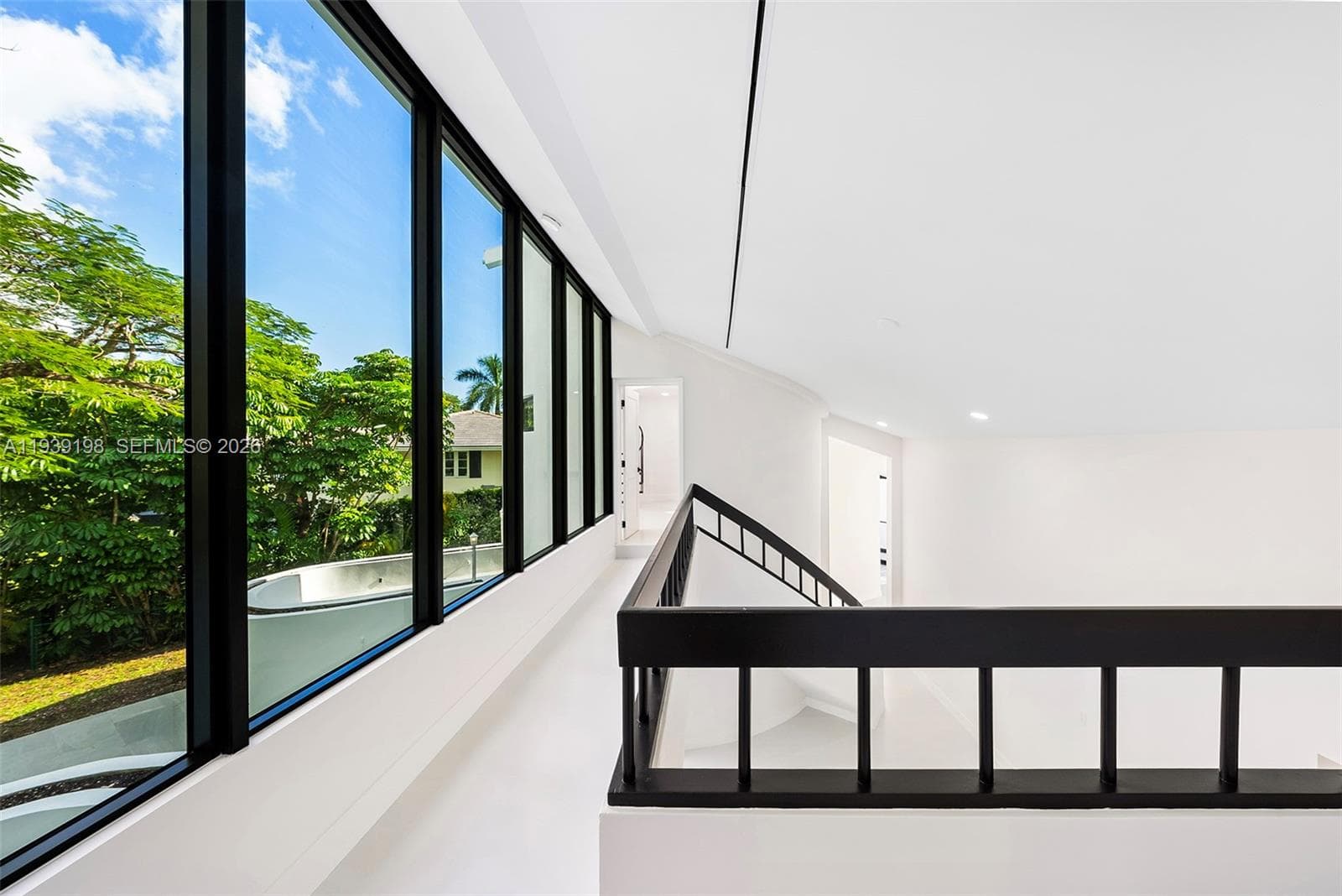 7540 Los Pinos Blvd, Coral Gables FL 33143 — 43