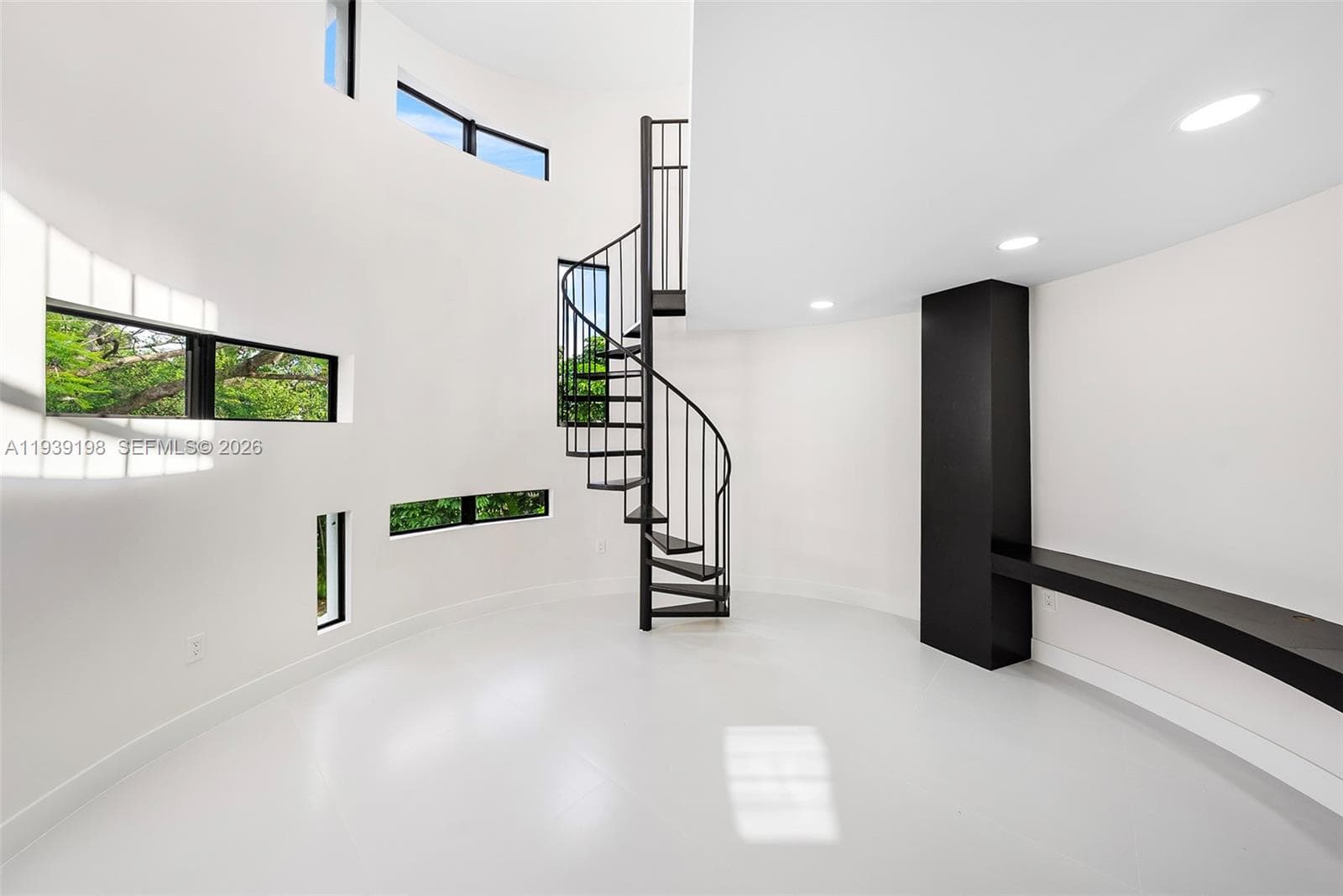 7540 Los Pinos Blvd, Coral Gables FL 33143 — 41