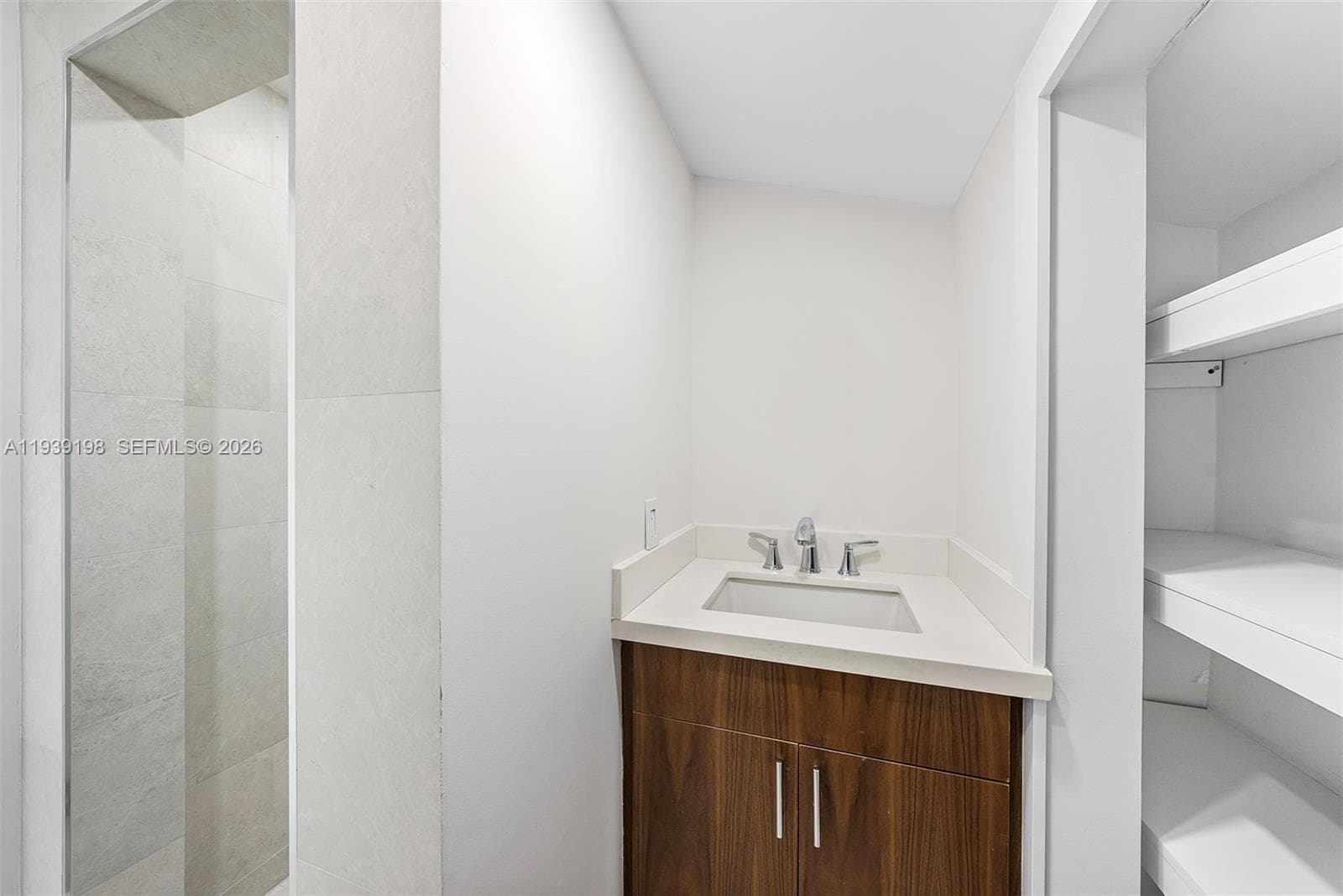 7540 Los Pinos Blvd, Coral Gables FL 33143 — 55