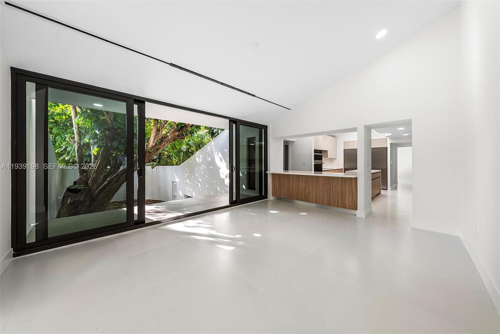 7540 Los Pinos Blvd, Coral Gables FL 33143 — 50