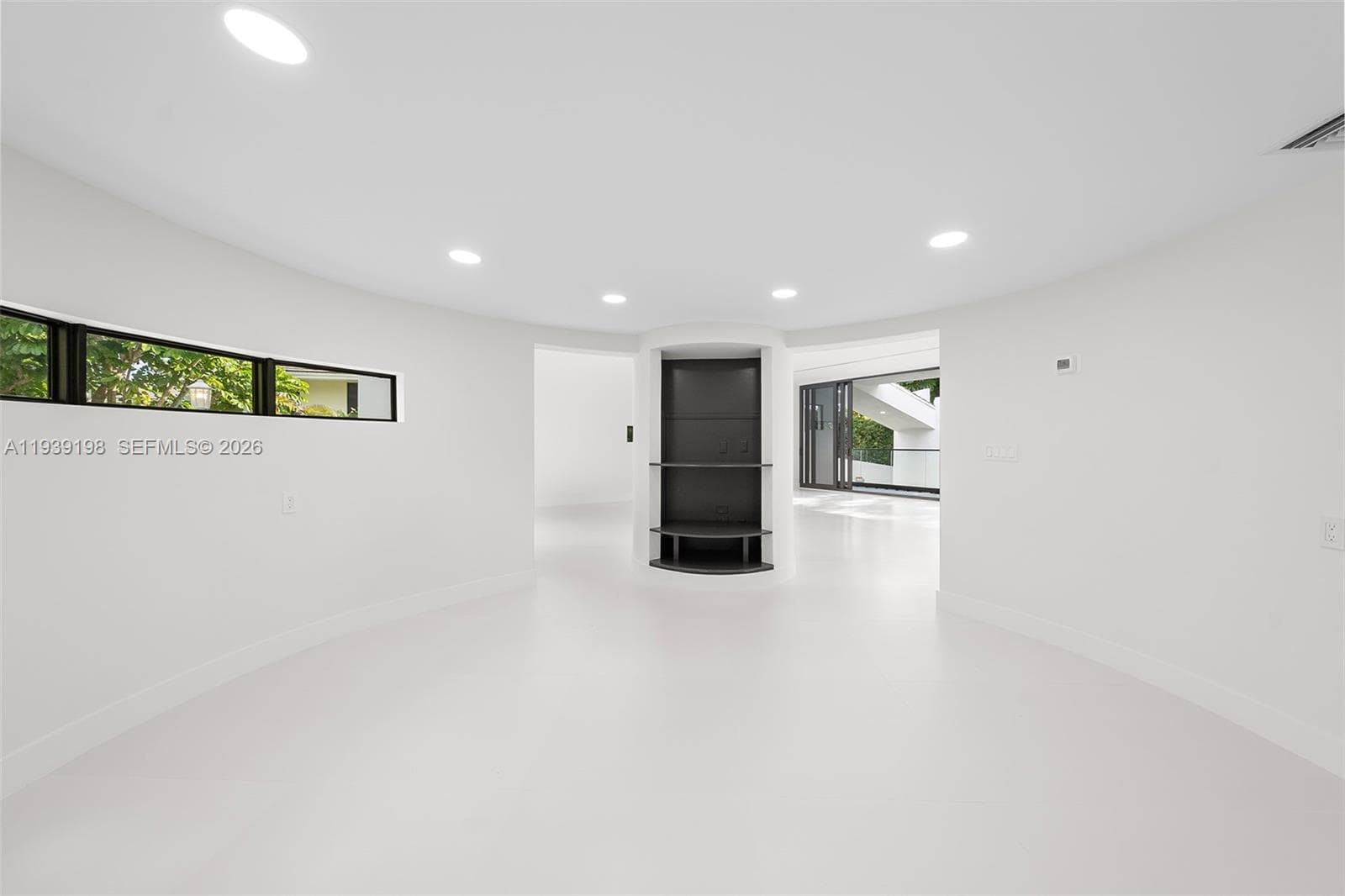 7540 Los Pinos Blvd, Coral Gables FL 33143 — 19