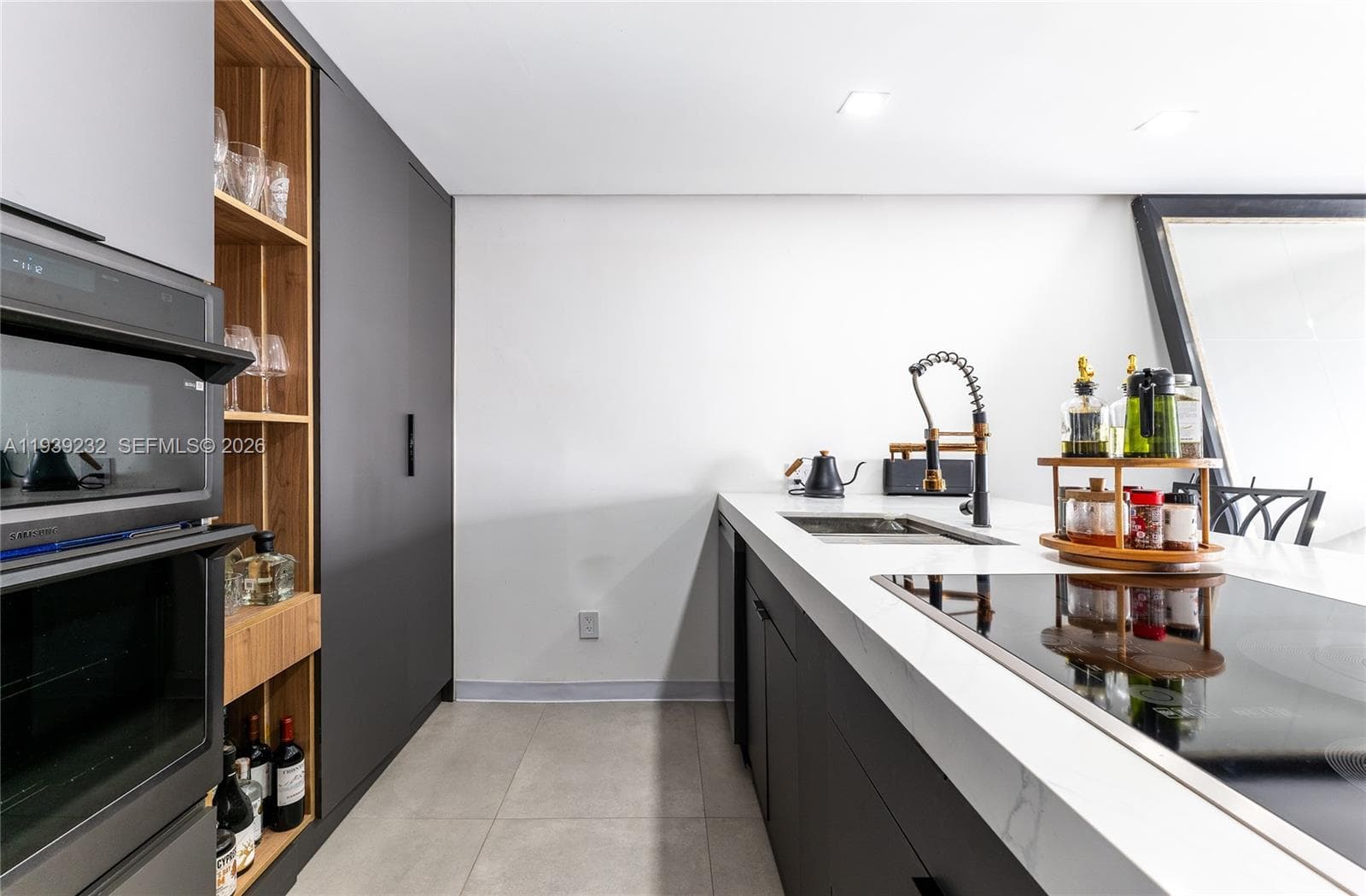 3665 NE 167th St, North Miami Beach FL 33160 — 7