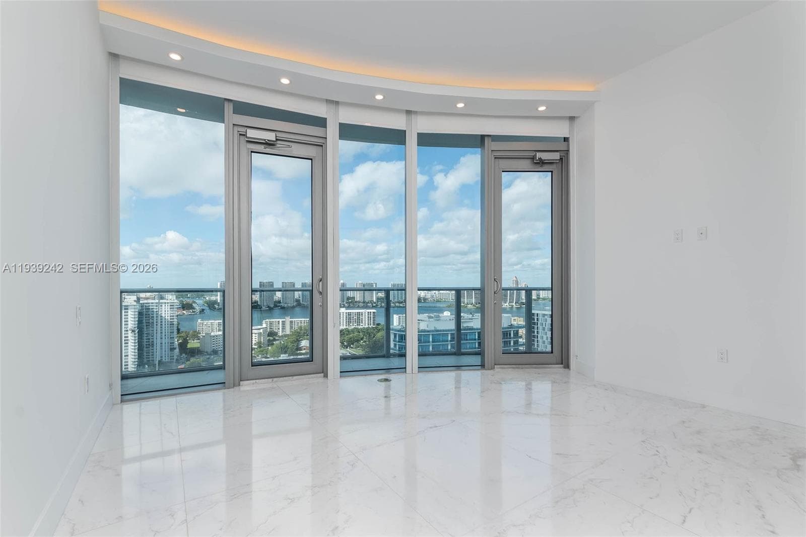 17475 Collins Ave # 2003, Sunny Isles Beach FL 33160 — 27