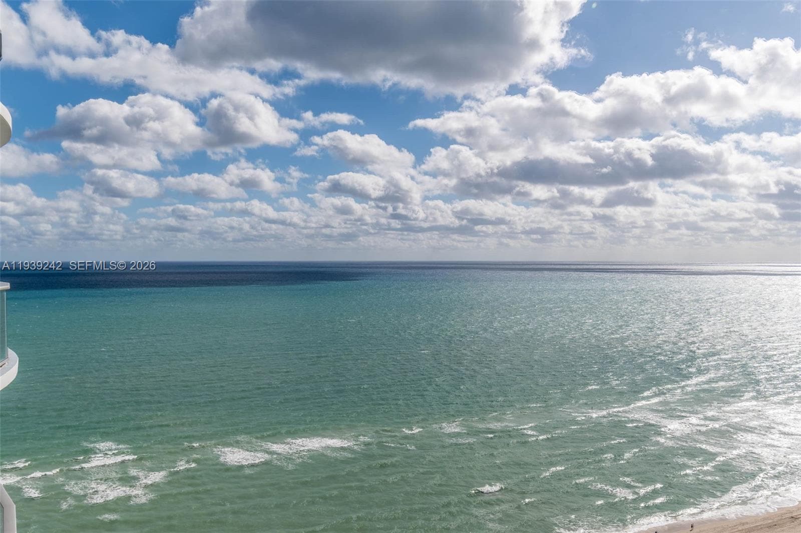 17475 Collins Ave # 2003, Sunny Isles Beach FL 33160 — 2